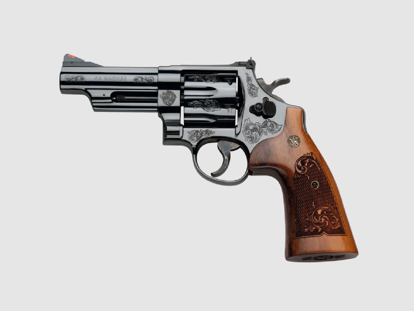 Smith & Wesson Rev. Mod. 29 Engraved, .44 Magnum · Machine Engraved