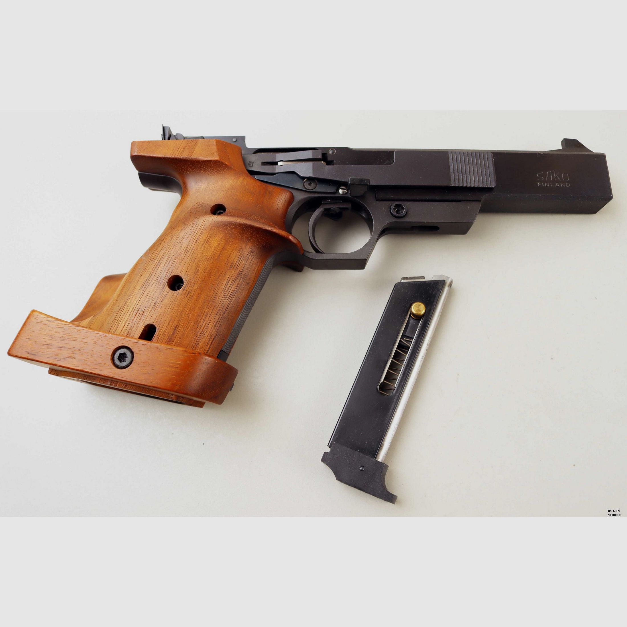 Pistole Sako mod. 23-32 Kal. 22 LR / SH matr. 813858/804726, Bild 8 von 15