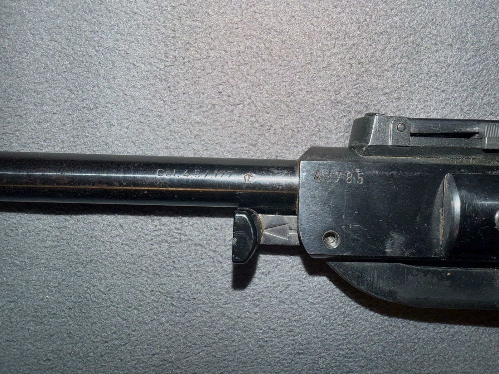 Anschütz air rifle model 335 cal 4.5/177