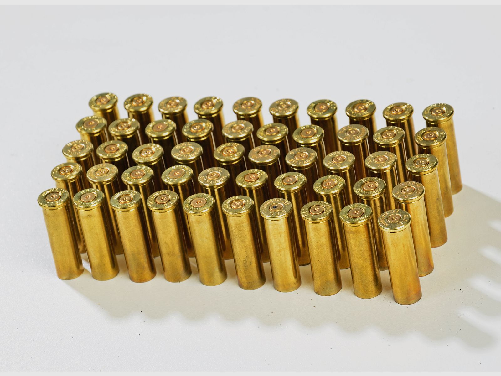 50 Patronenhülsen .357  Magnum