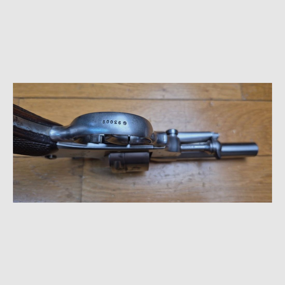 Bellissimo revolver di servizio Modello 1873 – calibro 11mm73 – Produzione MAS nel 1879 – Eccellente meccanica, canna molto bella e belle camere – TBE-, immagine 10 di 23