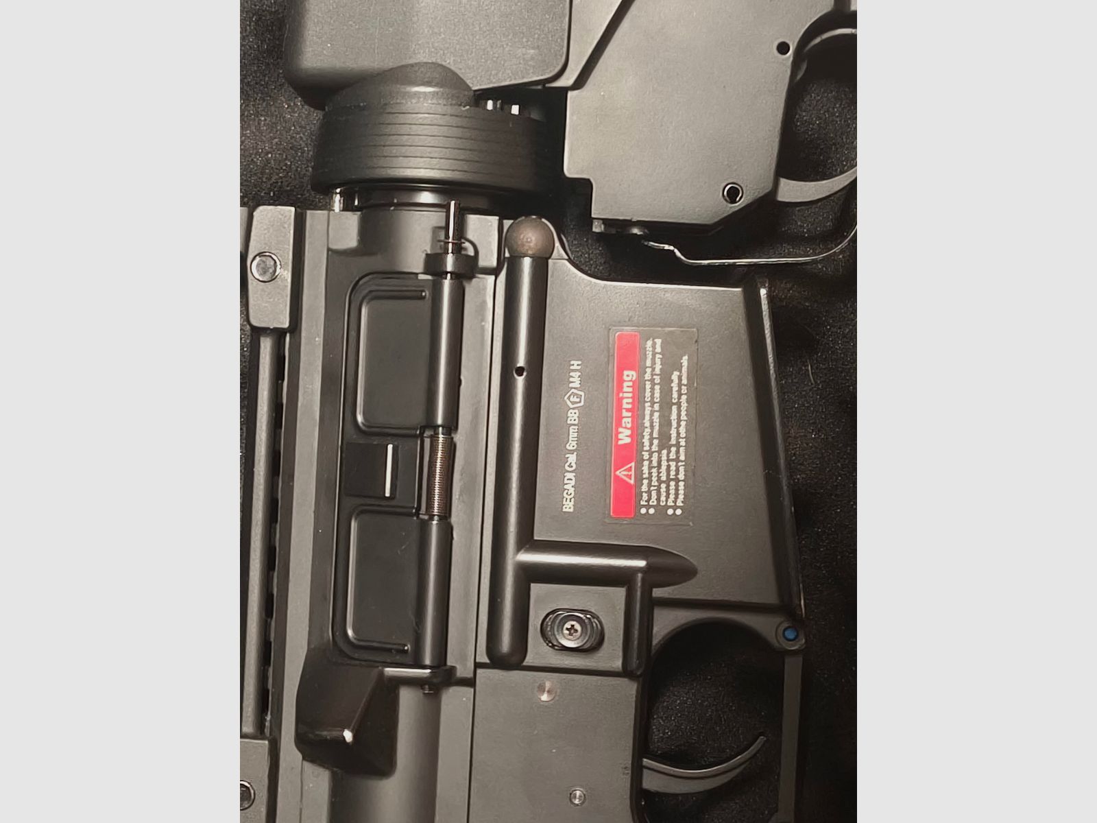 E&C M16 incl. M203 UGL S-AEG Version 3 incl. accessoires