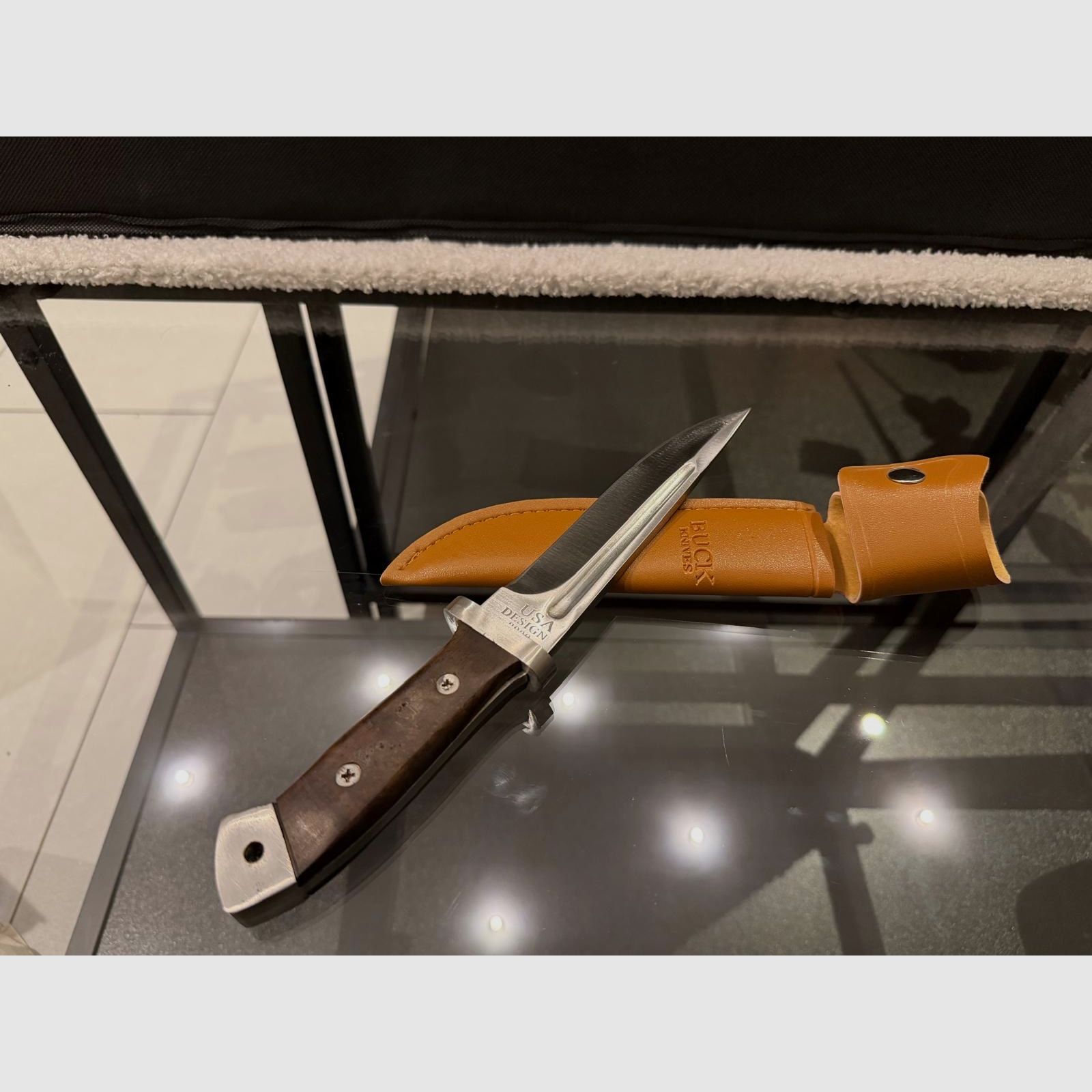 Couteau de randonnée Buck de haute qualité – Design USA – Poignée en bois précieux et étui en cuir