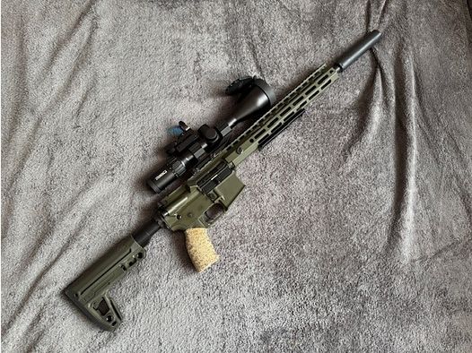 Oberland Arms AR 15 233 Rem / A-TEC, AR 30-4 Schalldämpfer/ Steiner Ranger 4 3-12x56mm