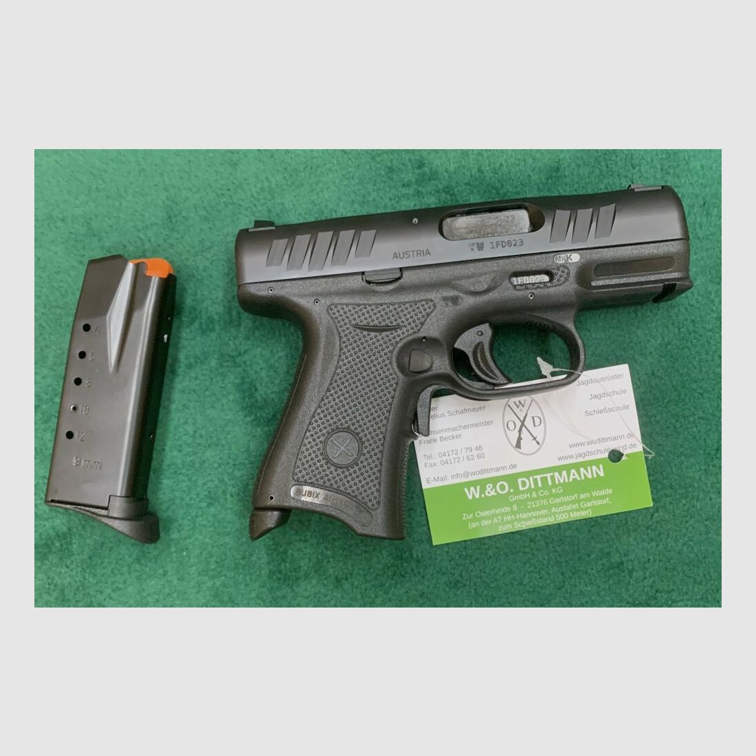 BubiX półautomatyczny pistolet 9x19mm - Czarny