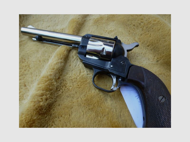 Revolver a singolo azione Reck