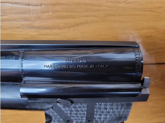 Très beau fusil superposé Rizzini – Modèle Ominum Light – calibre 12/70 – deux chokes – Etat neuf