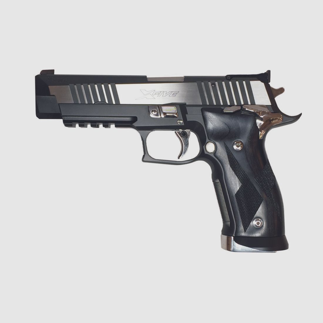 SIG-SAUER P226 X-FIVE X-LINE BLACK&WHITE (PISTOLE)