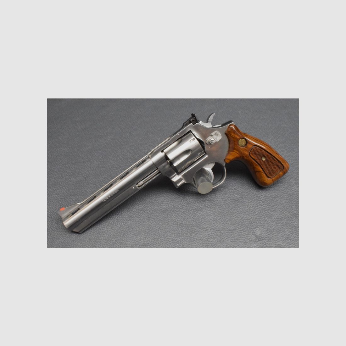 Taurus Revolver Modell 689 VR, Kaliber 357Mag, ", stainless, sehr gut