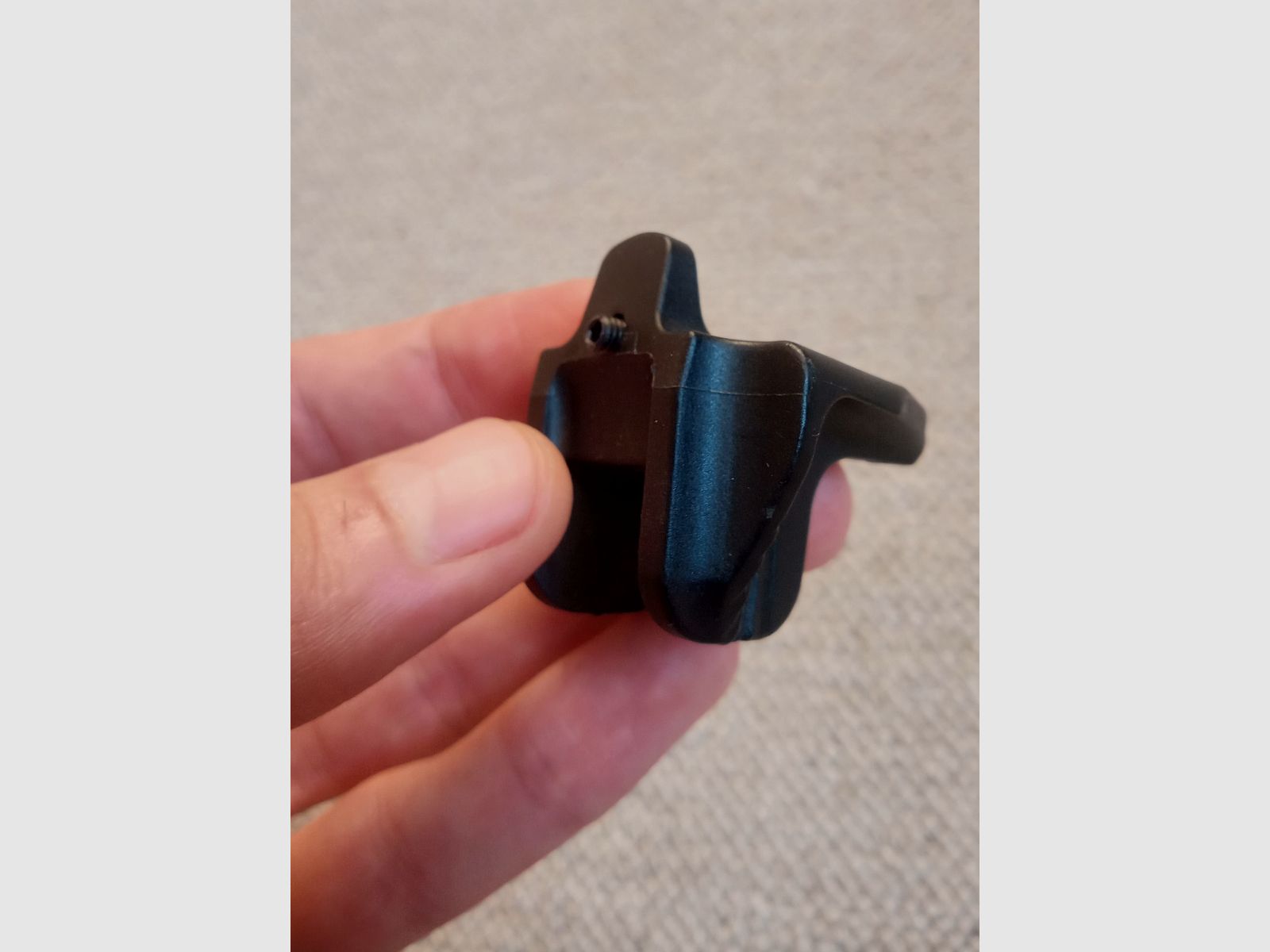 Leva del caricatore estesa CAA Quick-Release per AK47 / AK74 / AK-100 / Tacticool-cose che nessuno ha bisogno