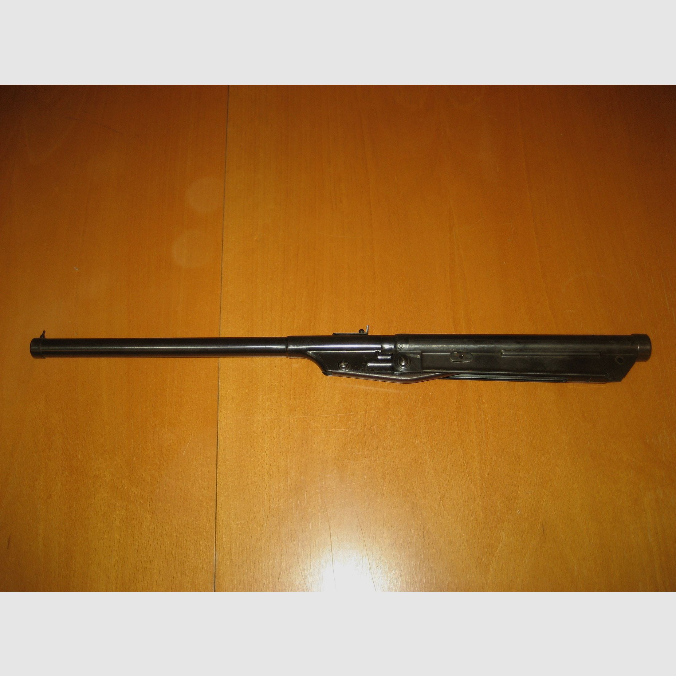 Diana Luftgewehr 16 zerlegt
