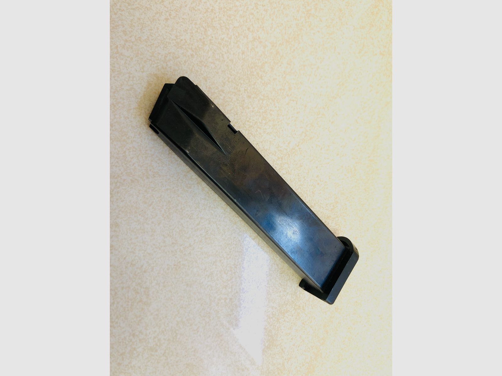 ••• Magazynek do pistoletu gazowego Walther P88 - 9mm PAK •••