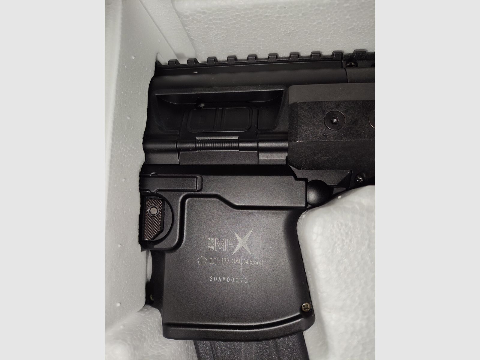 Sig Sauer MPX CO2 geweer