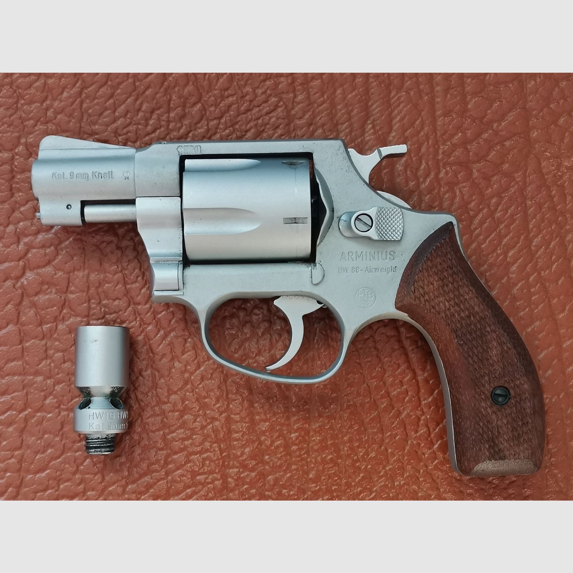 Arminius Schreckschussrevolver HW 88Kal. 9mm Knall