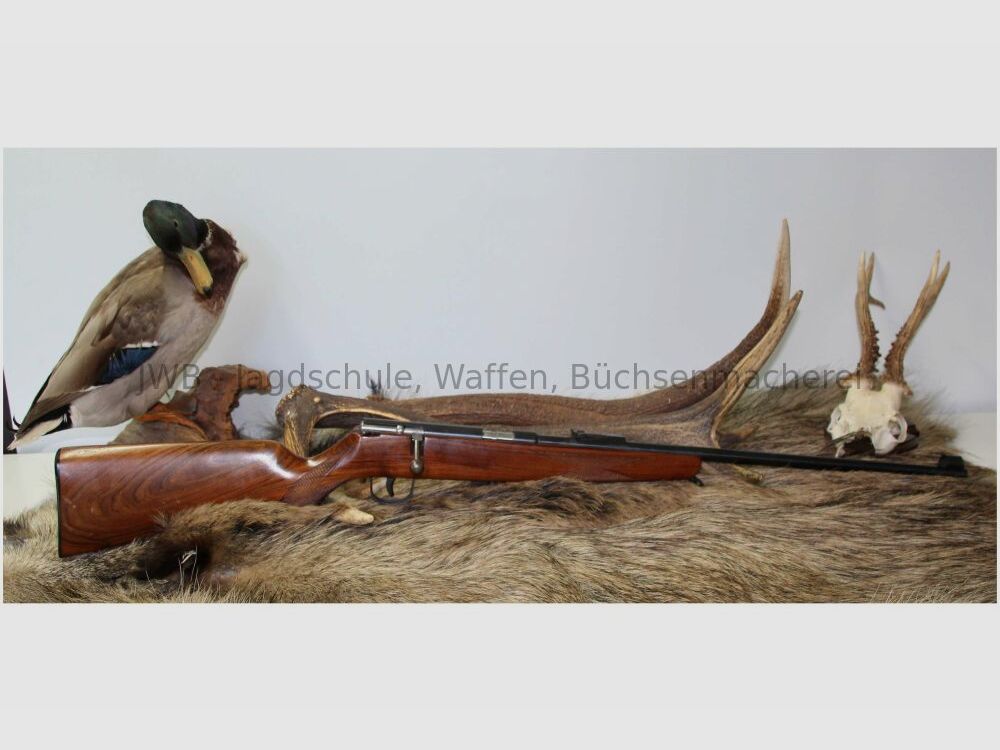 Voere Vöhrenbach Repetierbüchse .22lr