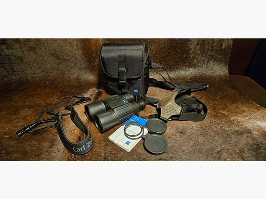 ZEISS Victory 10x56 T RF - Fernglas mit Entfernungsmesser - mit umfangreichem Zubehör