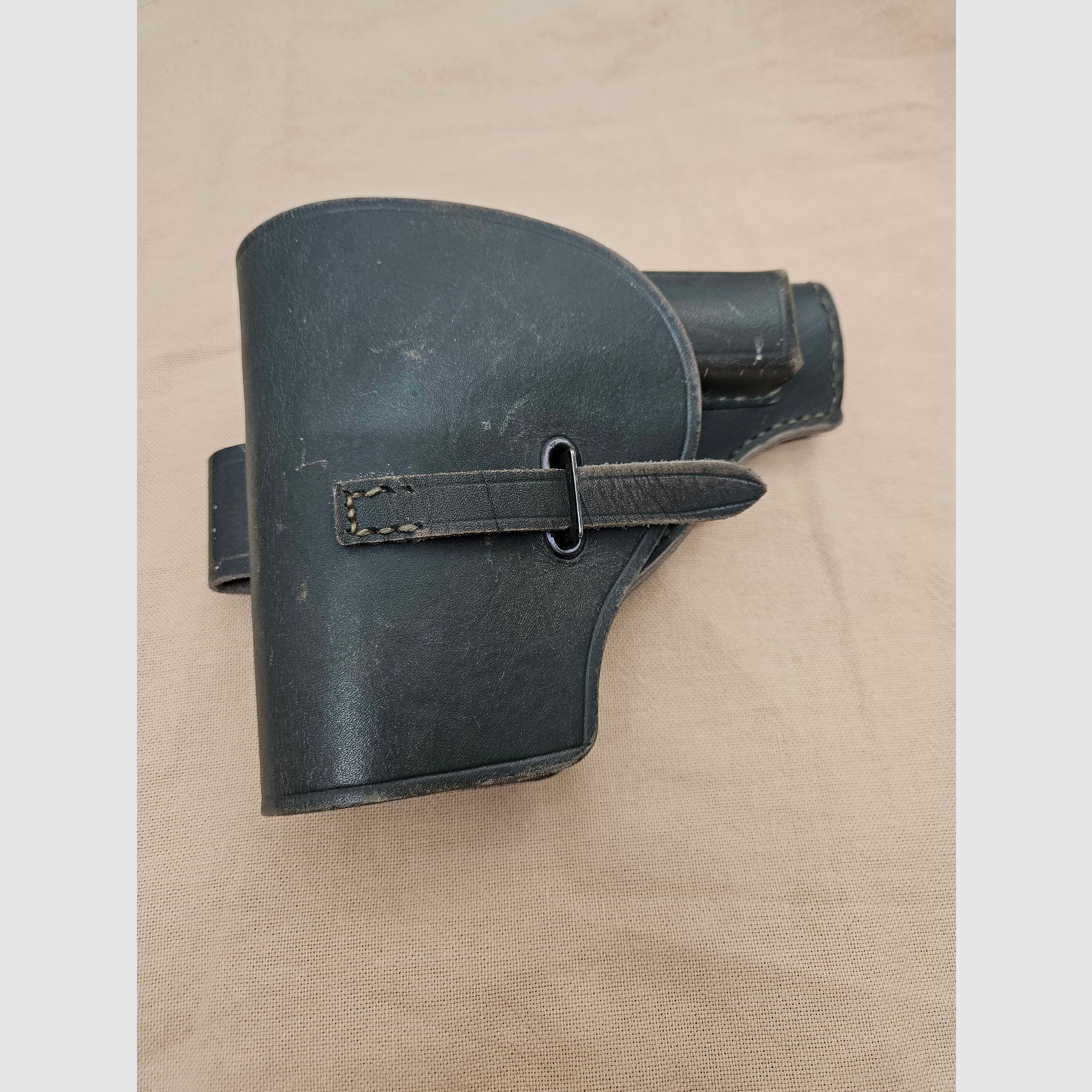 Graugrünes Pistolenholster Holster Beretta 34