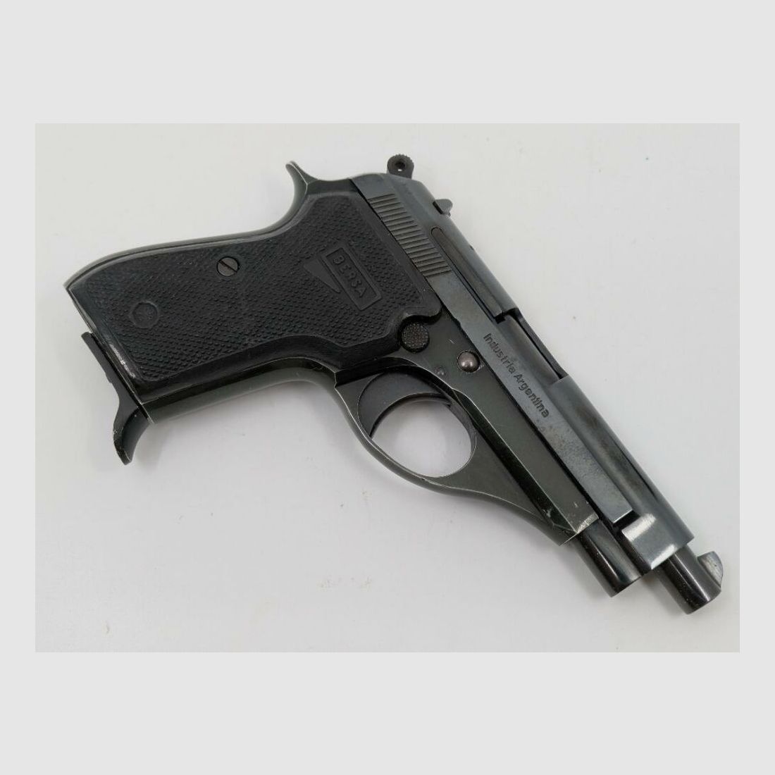 Bersa 62