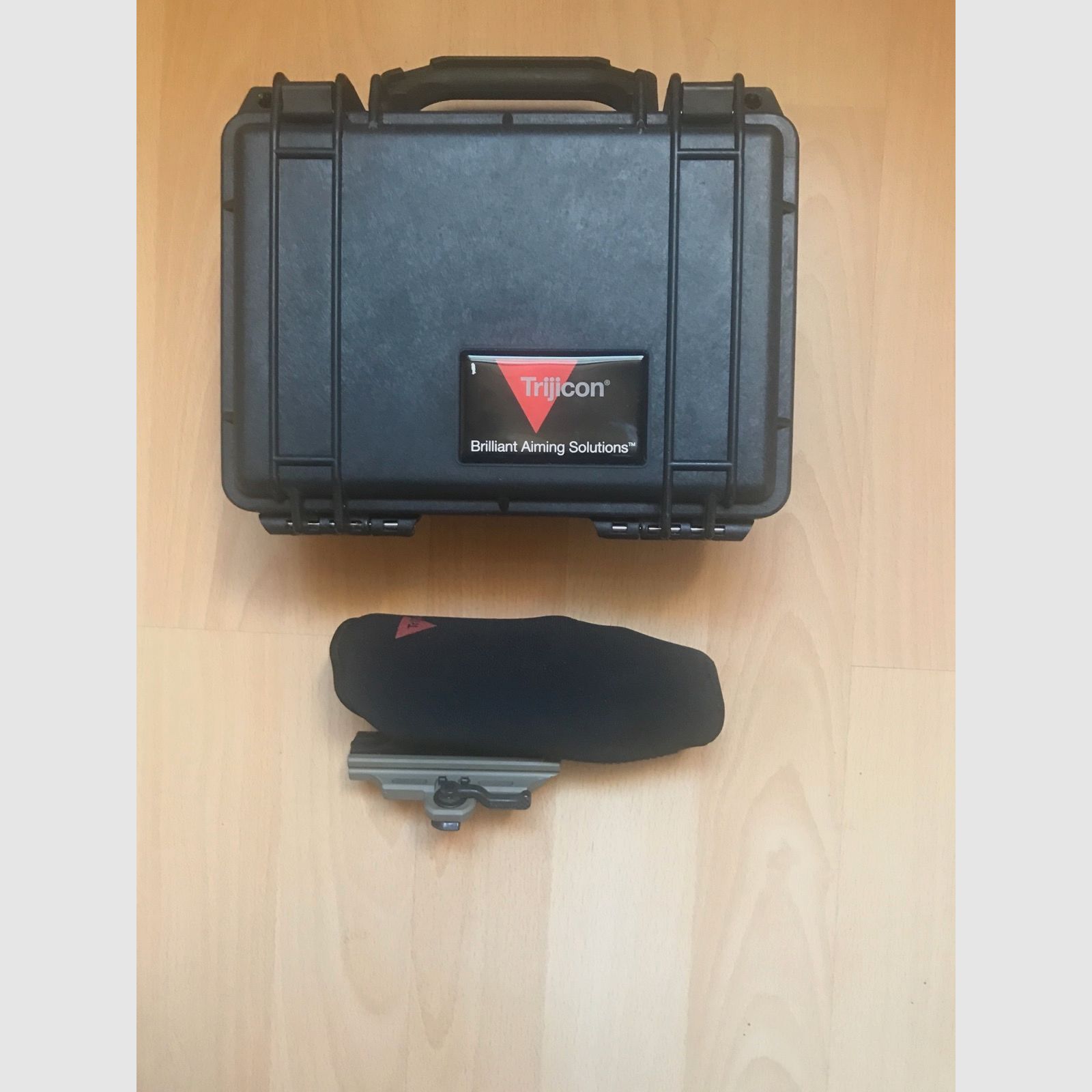 Trijicon ACOG Triangle 4x32