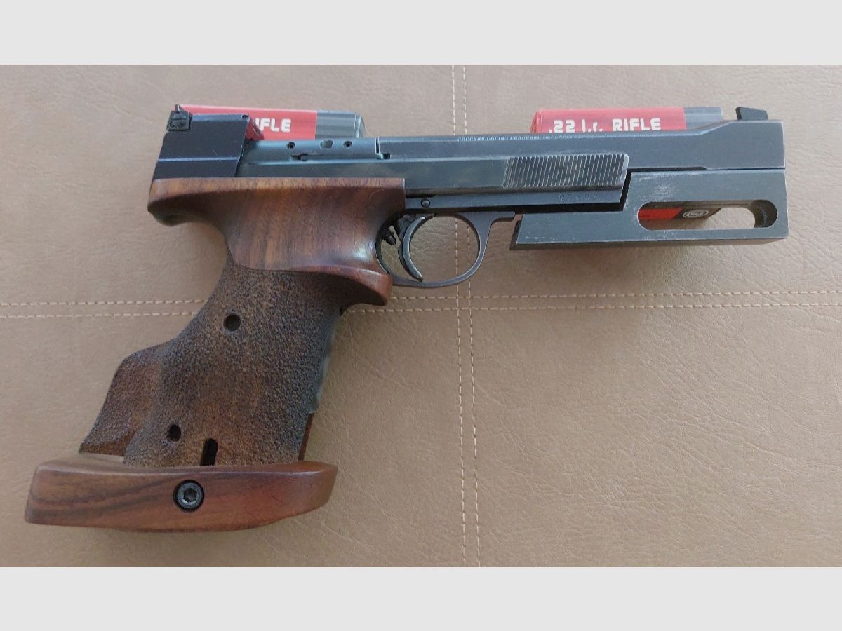 Hämmerli 215 - .22 lfb - Pistola de deporte con 2 cargadores
