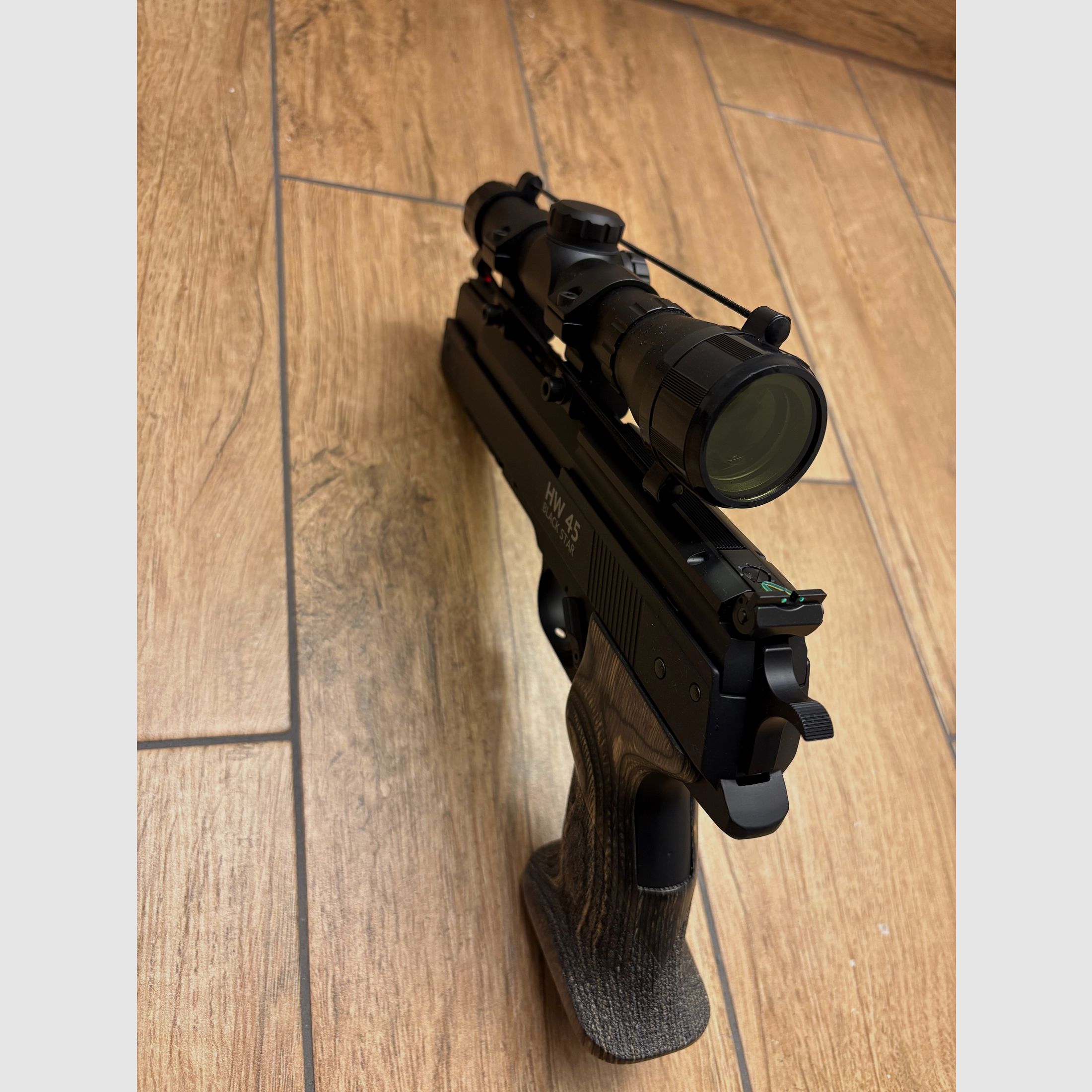 Weihrauch Sport Luftpistole HW 45 Black Star Komplett Set nur 1 mal benutzt