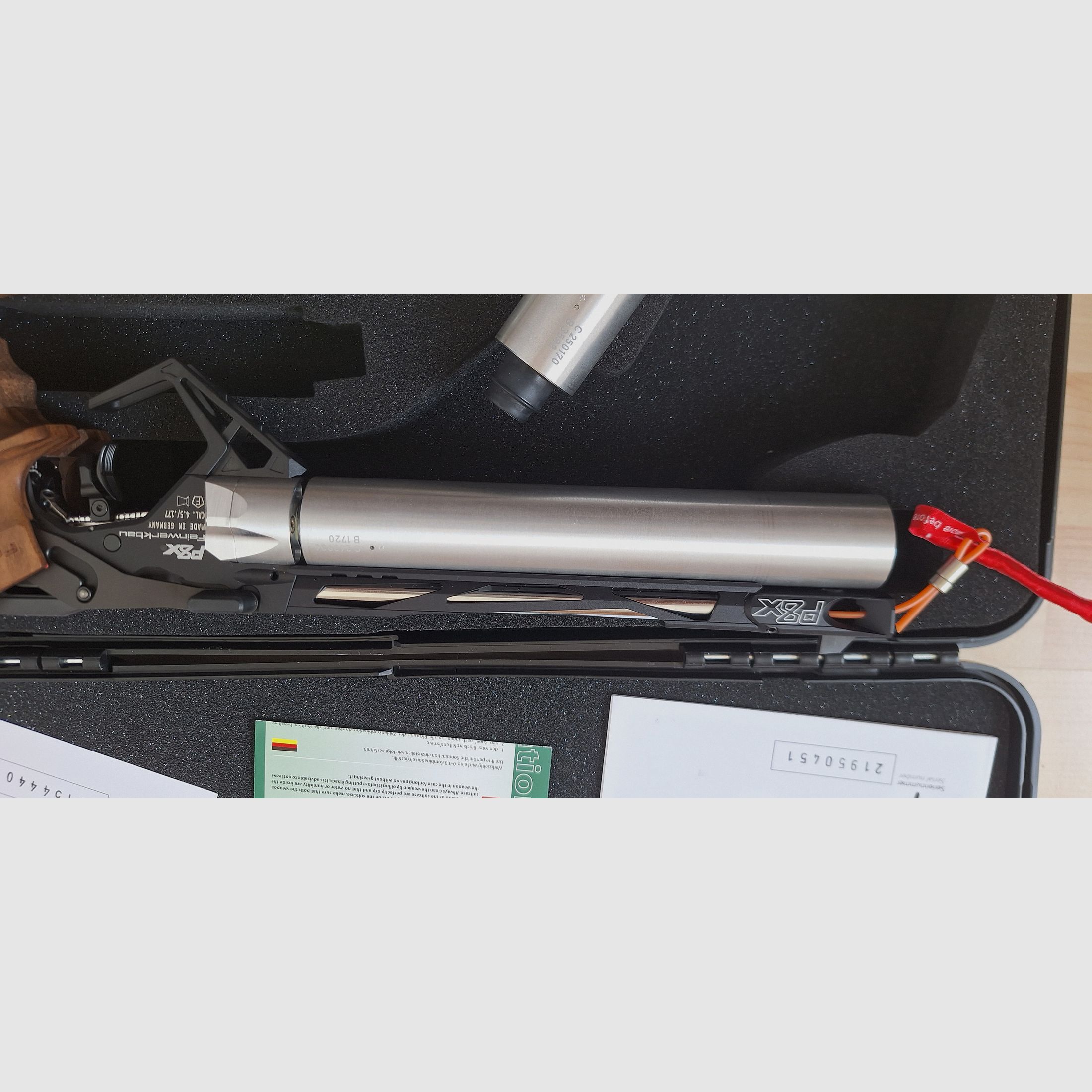 Feinwerkbau P8X Linkshänder (Gr.M)