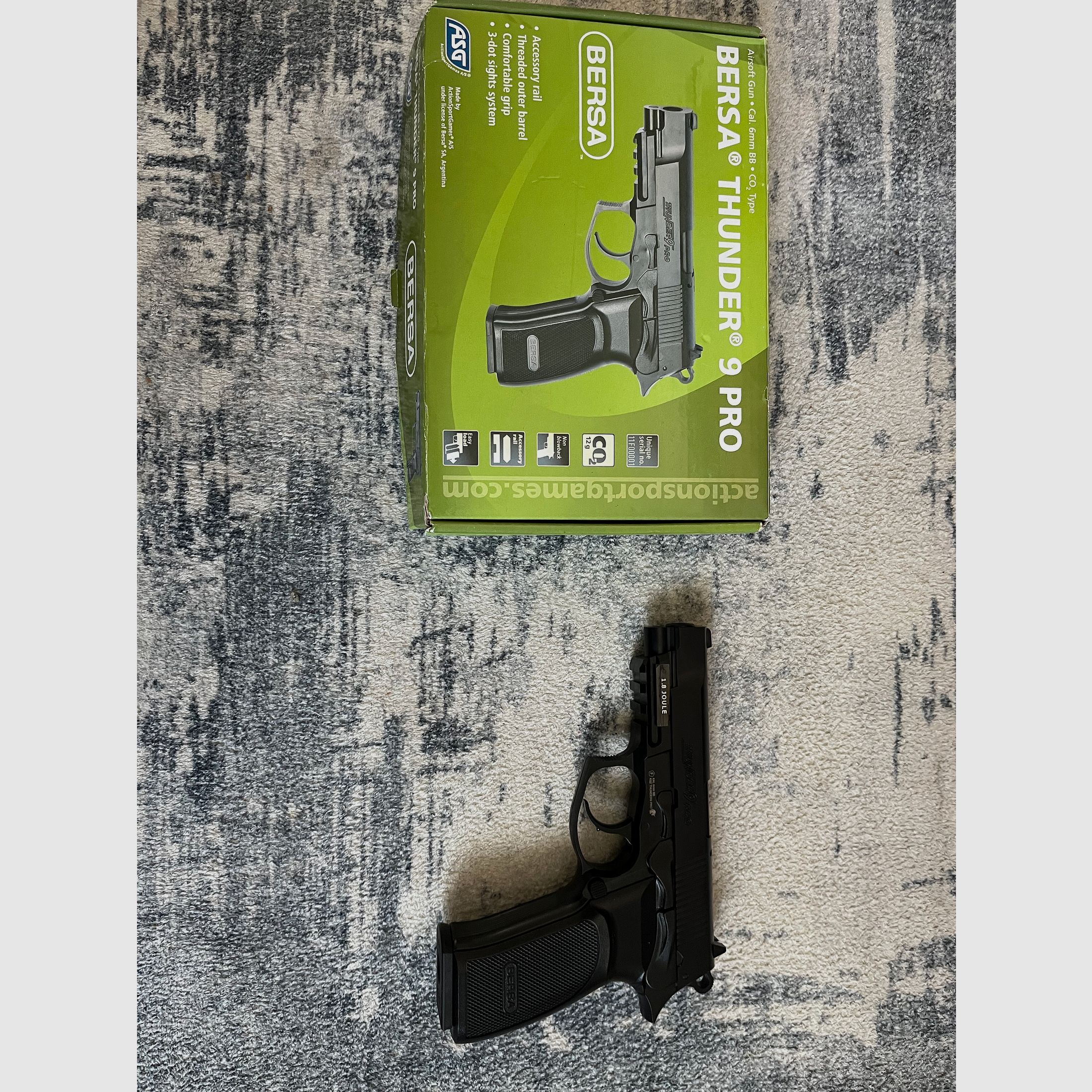 Bersa Thunder 9 Pro 6mm CO2 Airsoft 