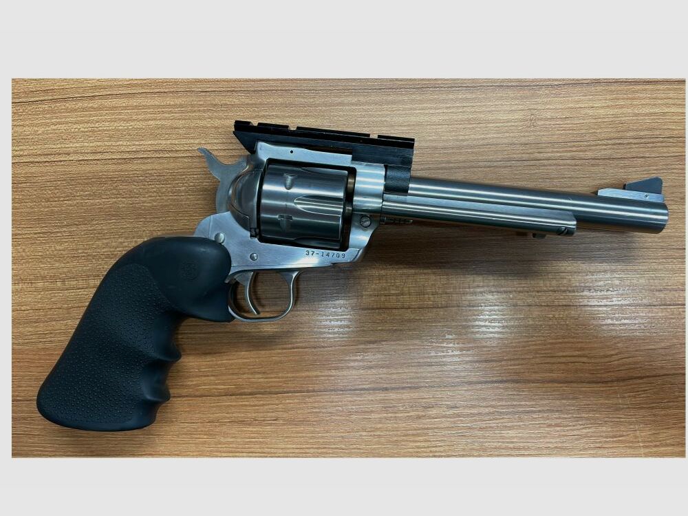 Ruger New Mod. Blackhawk mit Vector O .357Mag