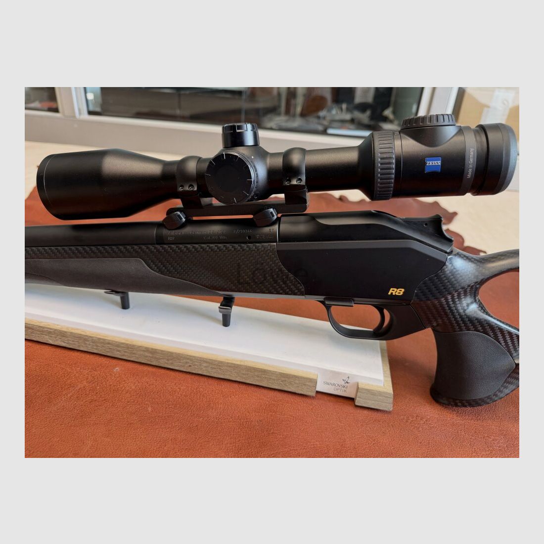 Blaser R8 Ultimate Silence Carbon