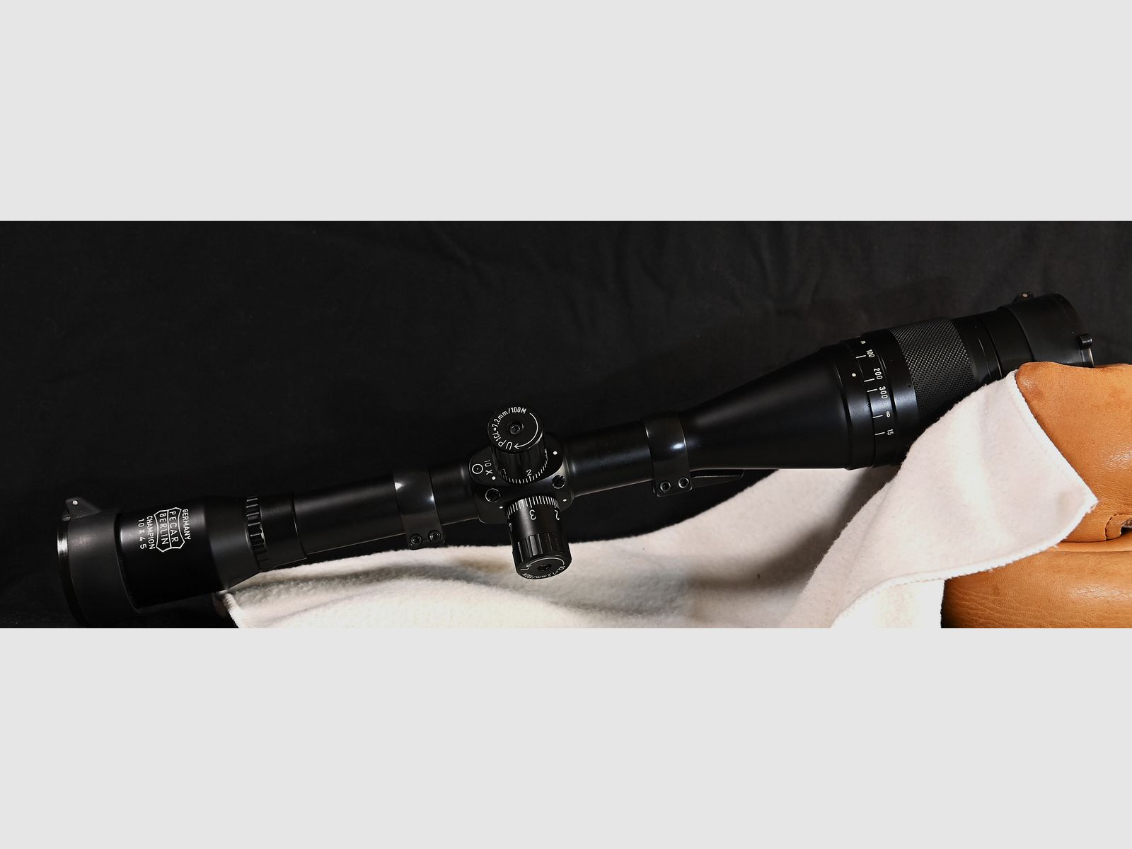 200 Europa mit ZF mit Parallaxe Ausgleich auf Schwenk Montage