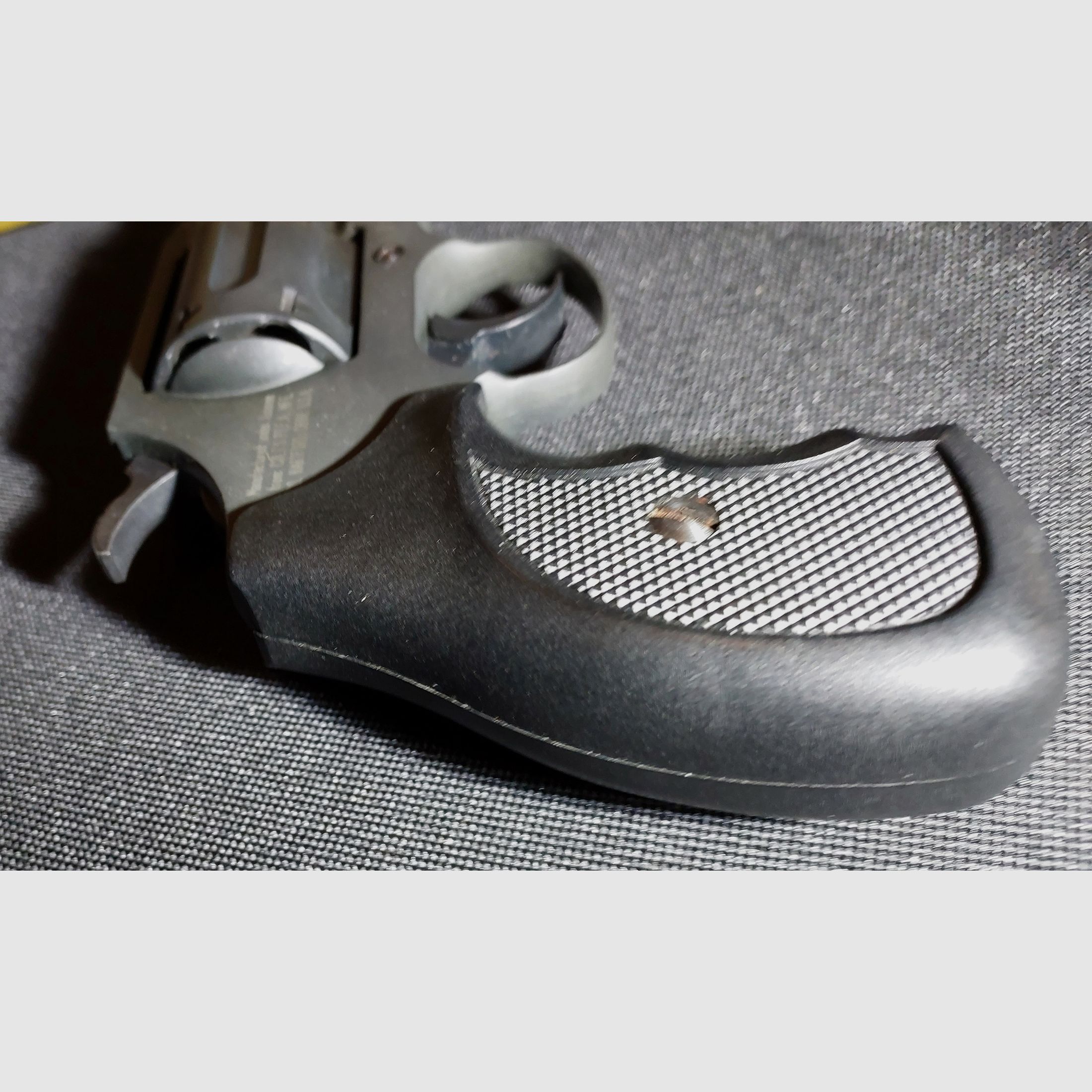 Colt Detective Special (Umarex) .380 (9mm) R.K. (PTB 841) z walizką Colt