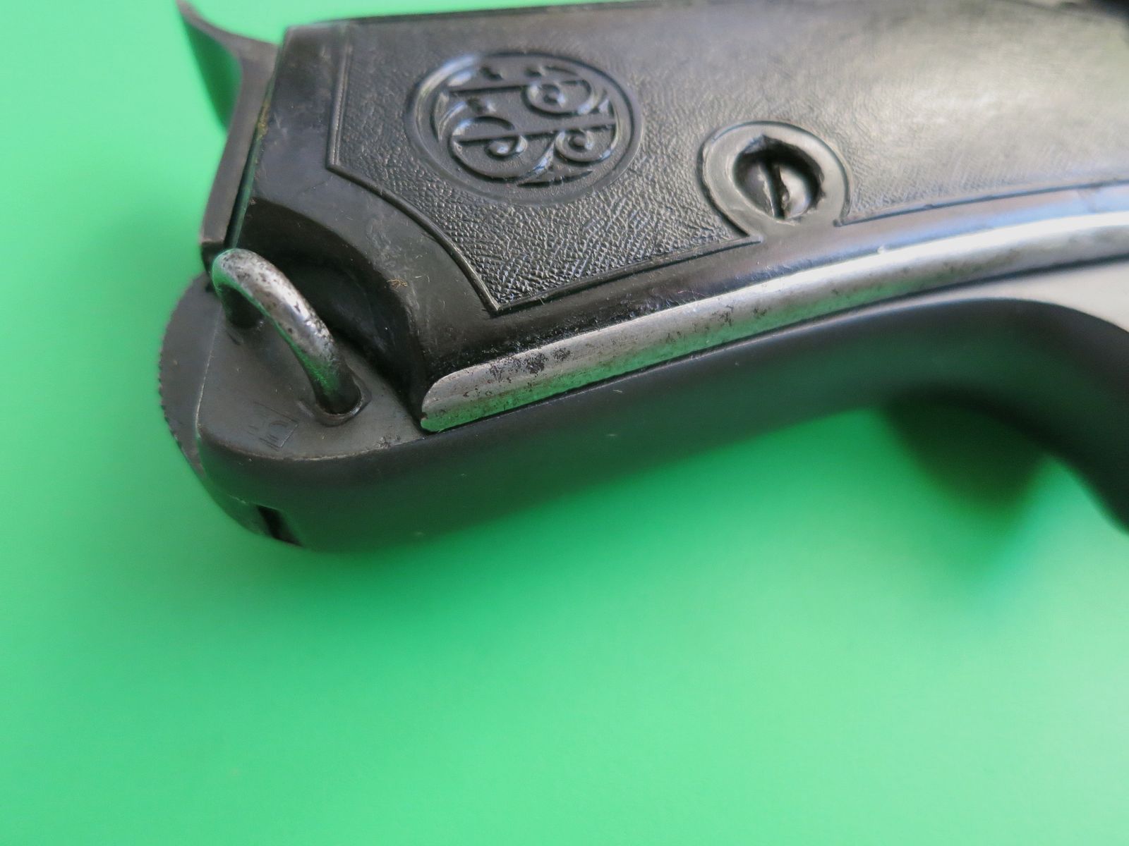 Pistola semiautomática Beretta M1934, 9 mm Corto (380 Auto), Luftwaffe/Heer #33