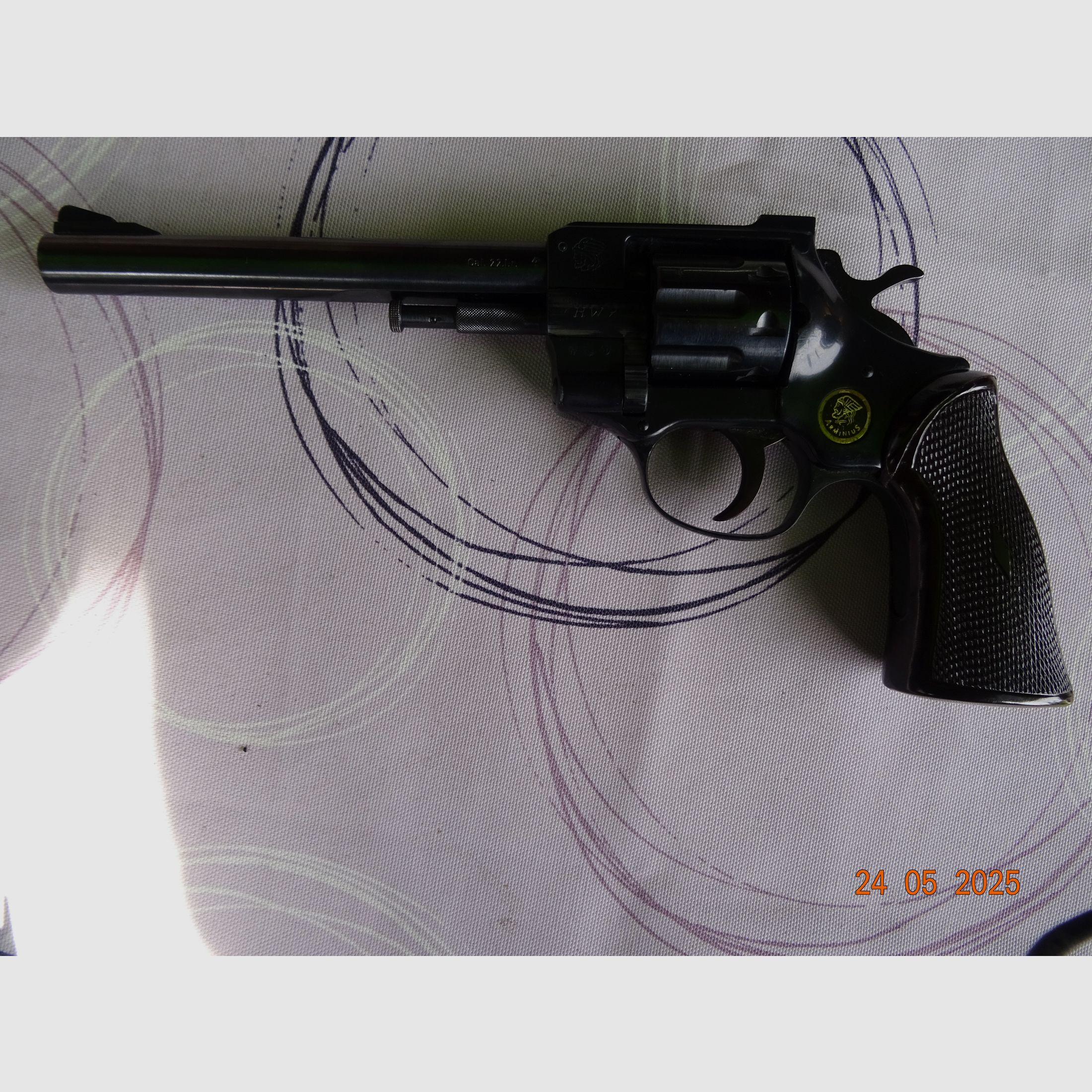 Revólver Arminius Cal. .22LfB usado, en buen estado