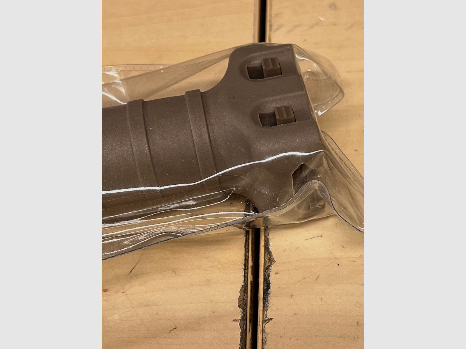 Frontgriff für Airsoft vertikal in Dark Earth lange Version TYP 2