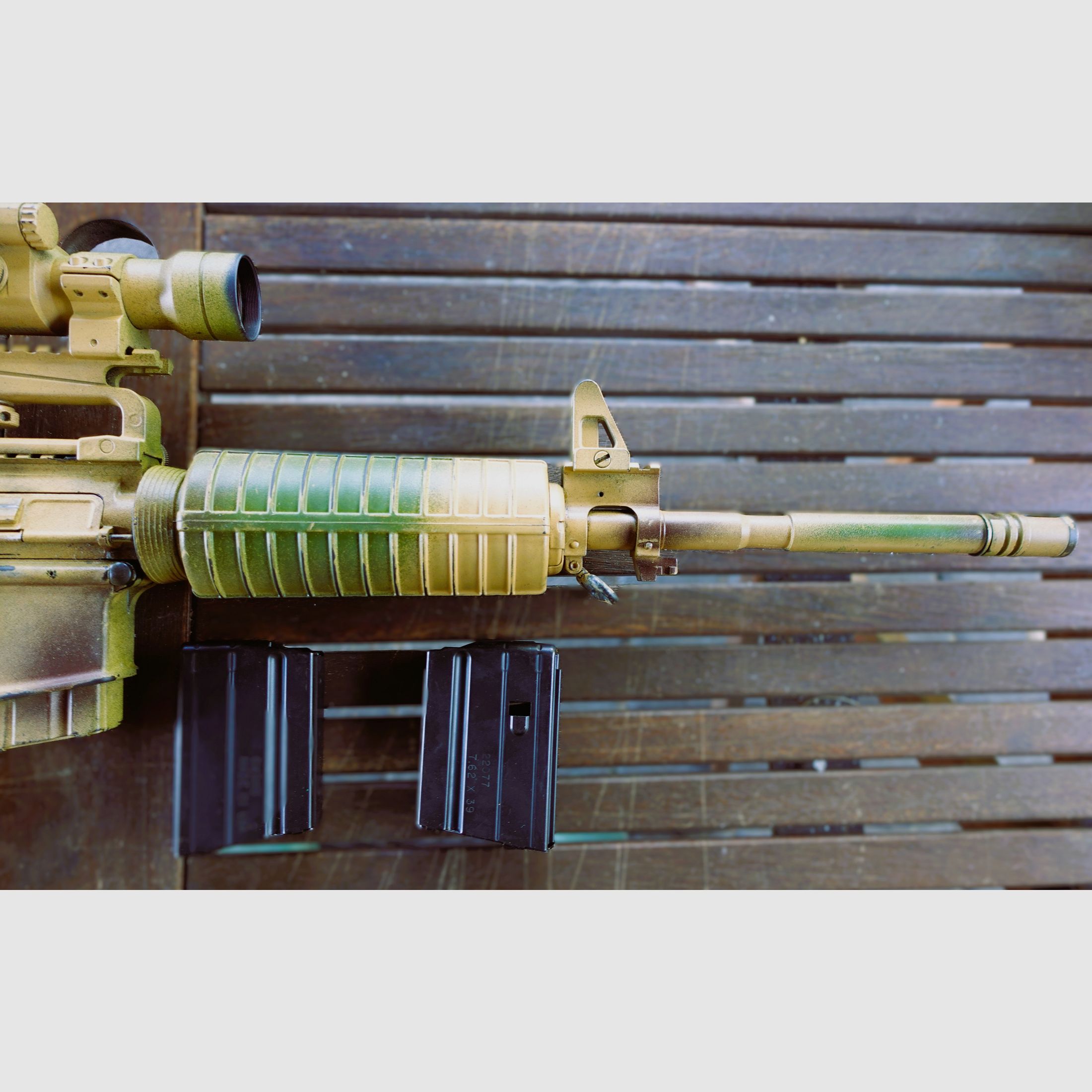 Windham 7,62×39 AK SRC AR15 in 7,62x39 mit Aimpoint 9000 Blood Diamond