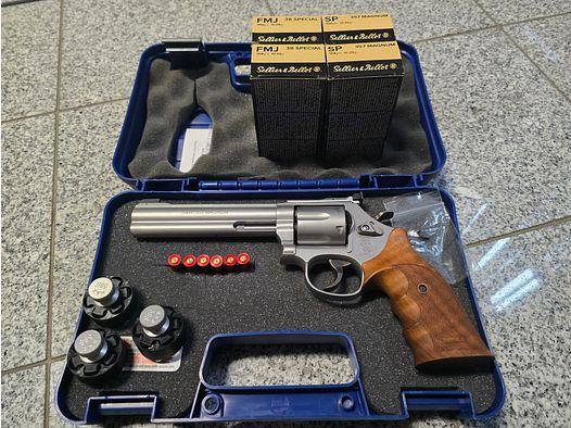 Smith & Wesson 686 Target Champion .357
