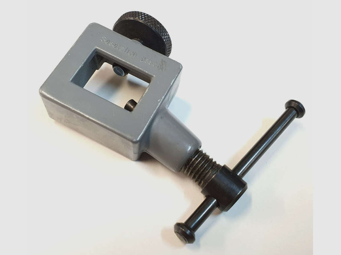 Schweiz original Schweizer Korntreiber / Kornschieber für den K31