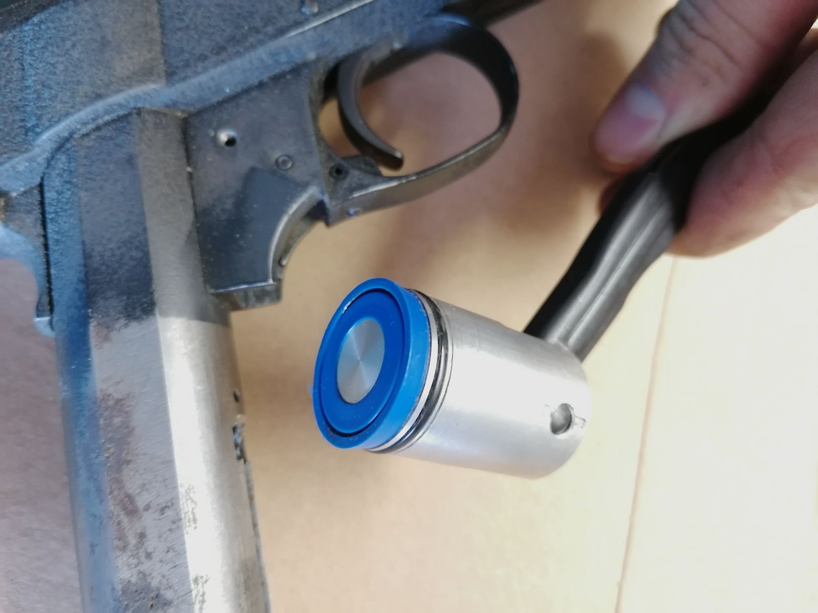 Walther LP2 new seals right grip