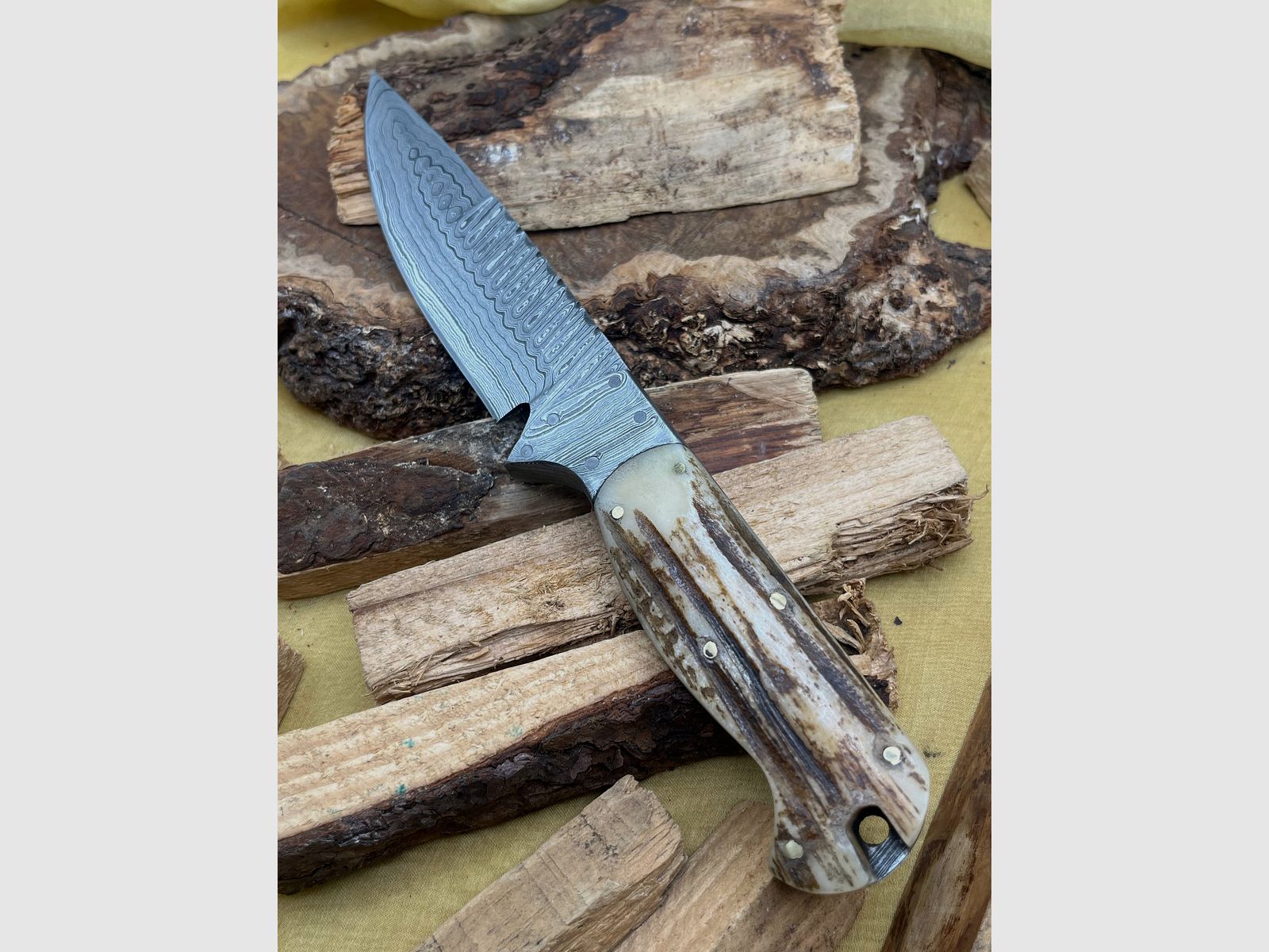 Jagdmesser Damaststahl 