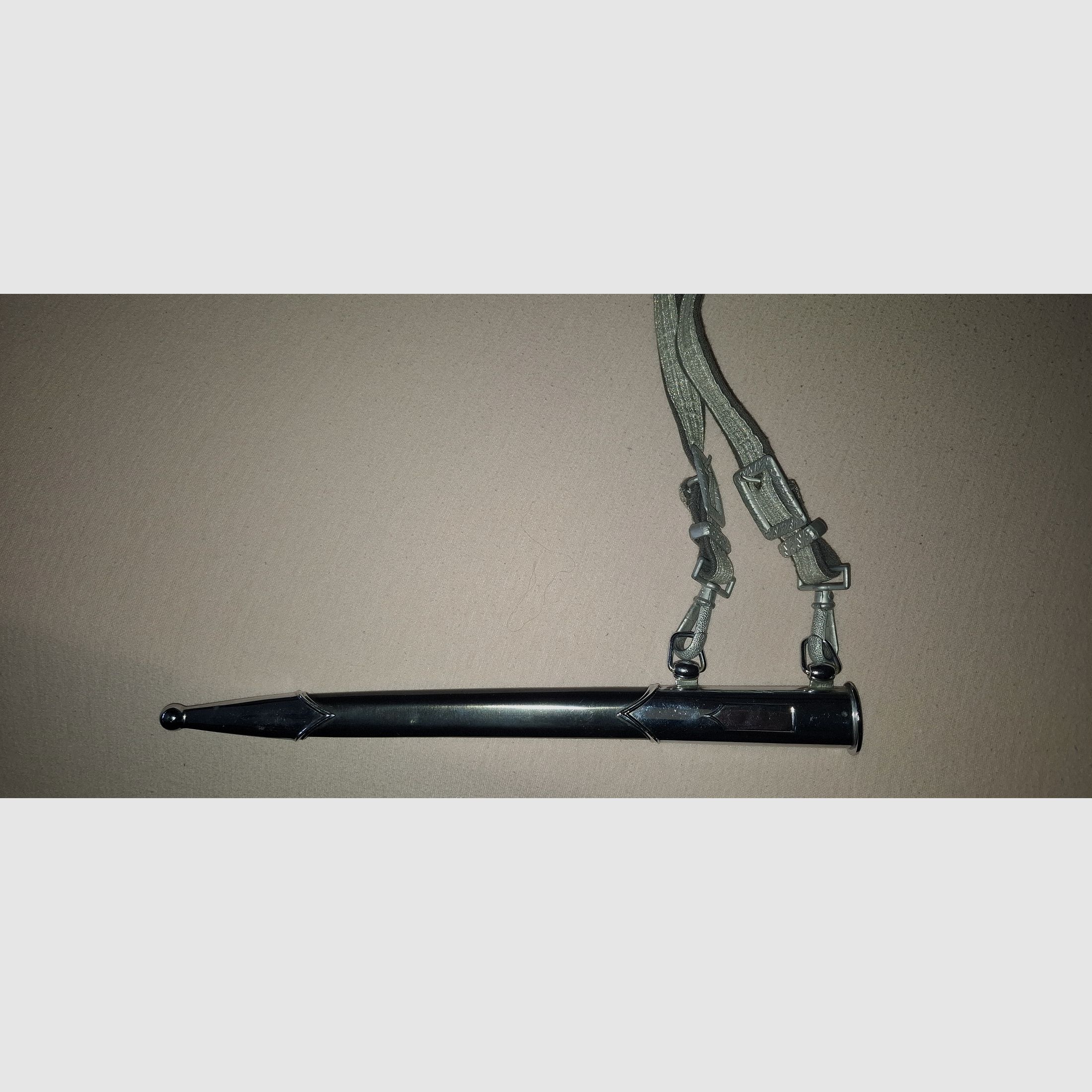 Daga de oficial de la NVA