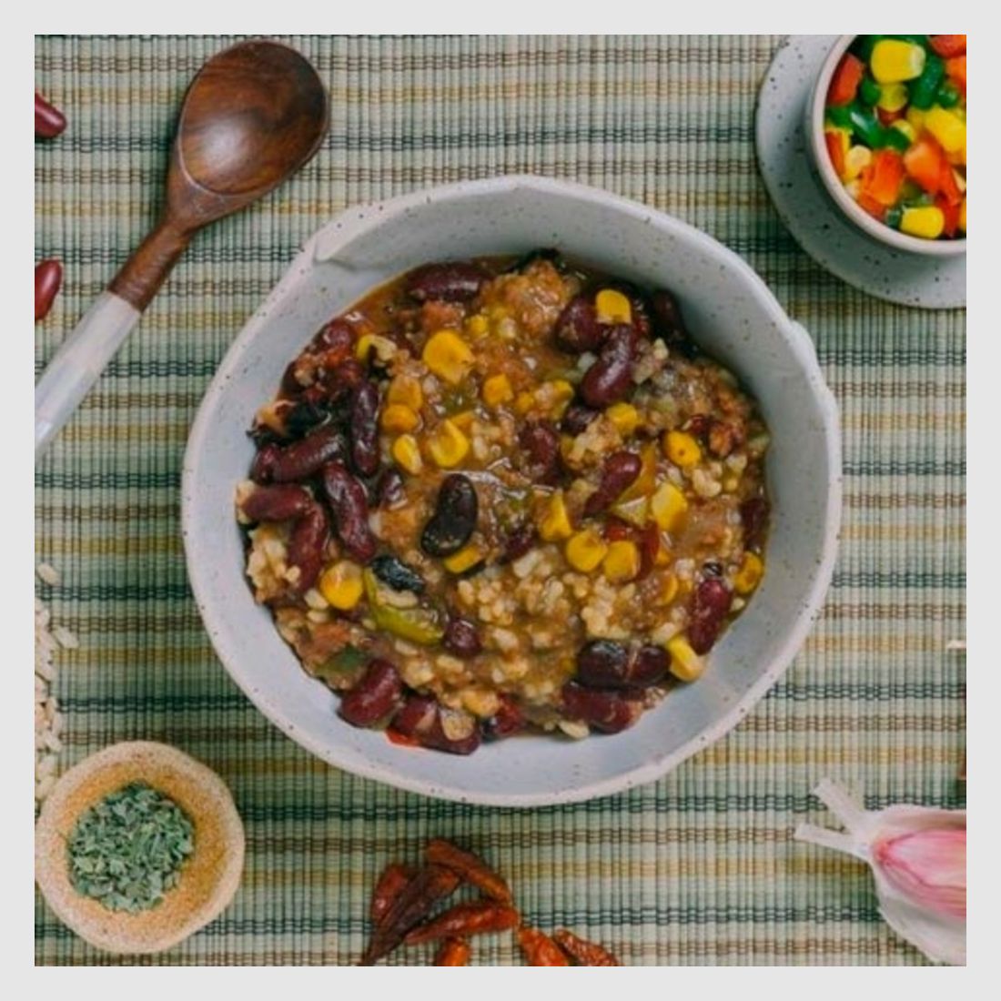 Chili con carne en rijst Forestia, afbeelding 1 van 2