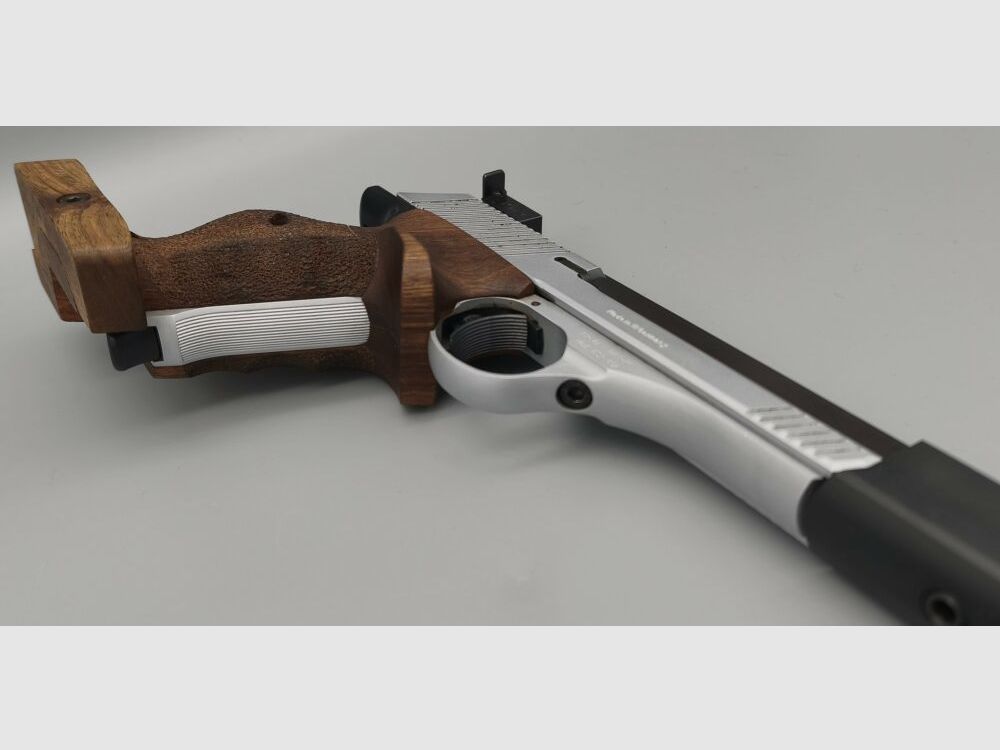 Erma ESP 85A Pistola Deportiva KK Bicolor con Empuñadura Nill Form .22lr