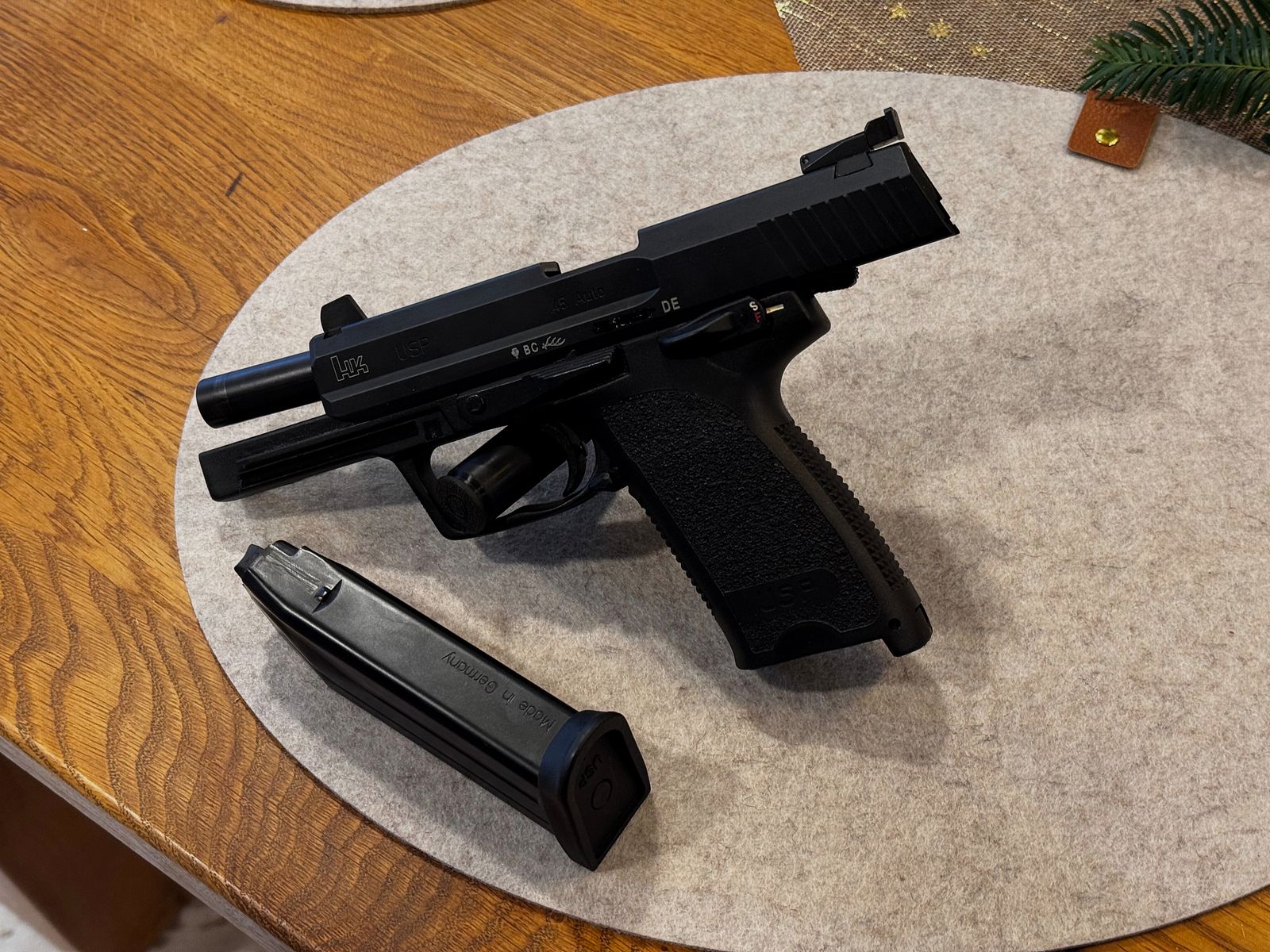 Heckler & Koch Pistole USP Custom Sport .45ACP