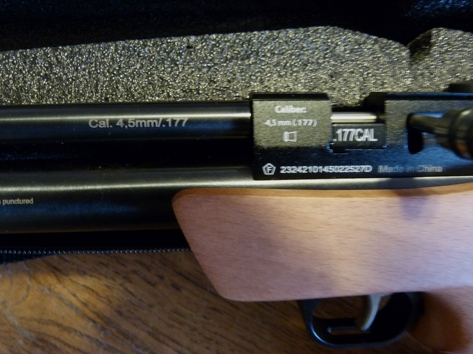 Diana Airbug CO2-Pistolet, pistolet pneumatyczny z walizką.