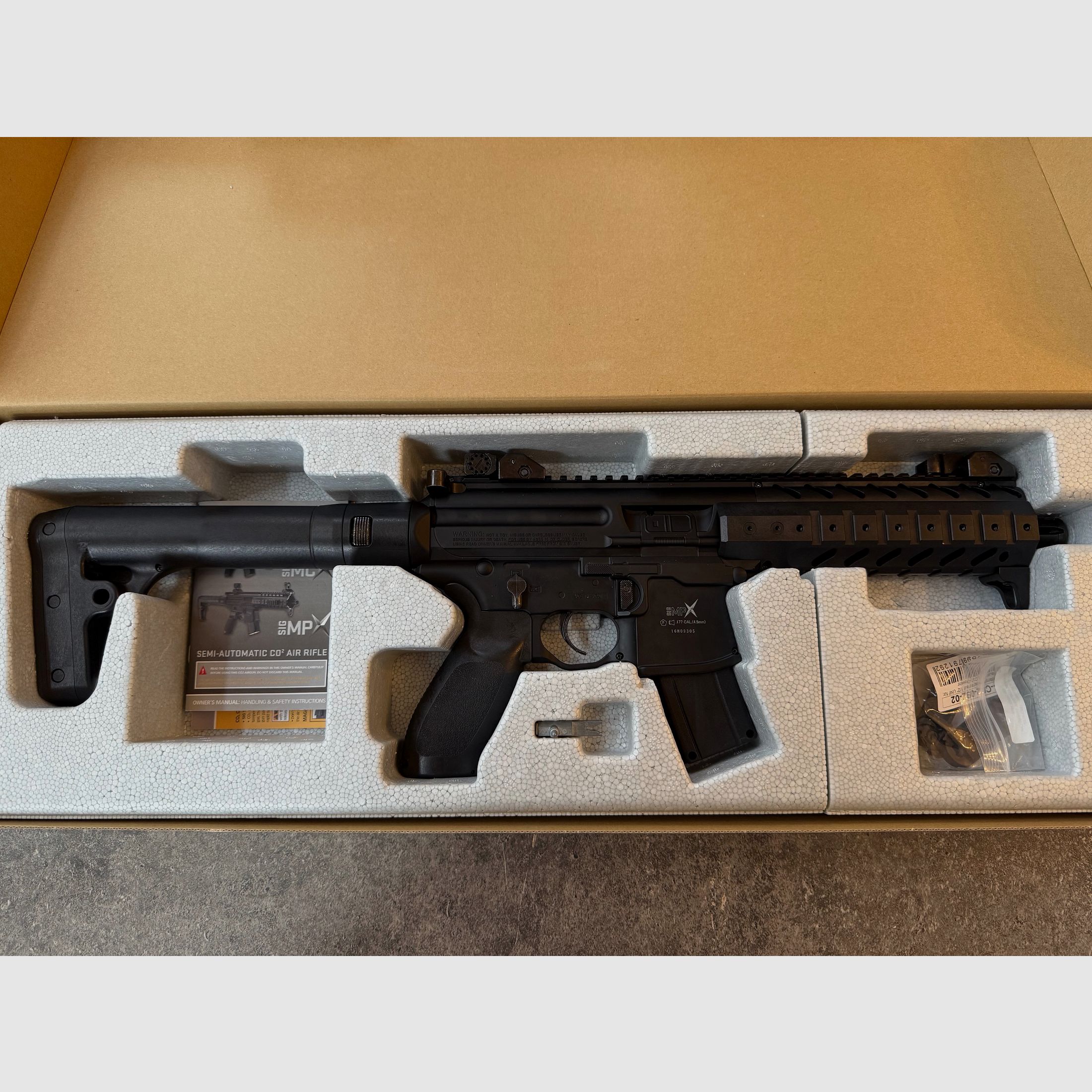 Sig Sauer MPX Gen. 1 CO2, semi-automatic air rifle from Umarex