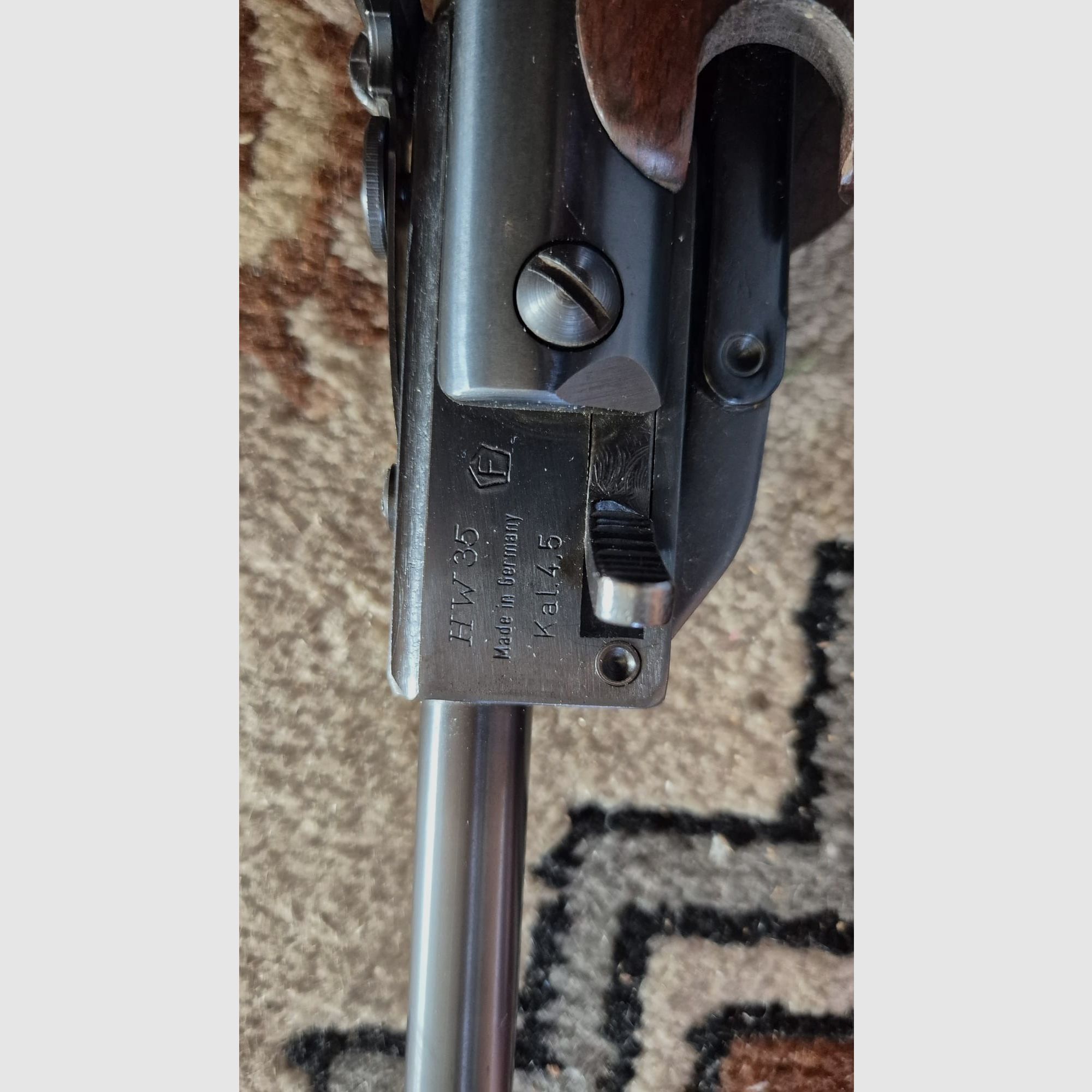 Weihrauch HW 35 F Luftgewehr mit Kaliber 4,5mm 