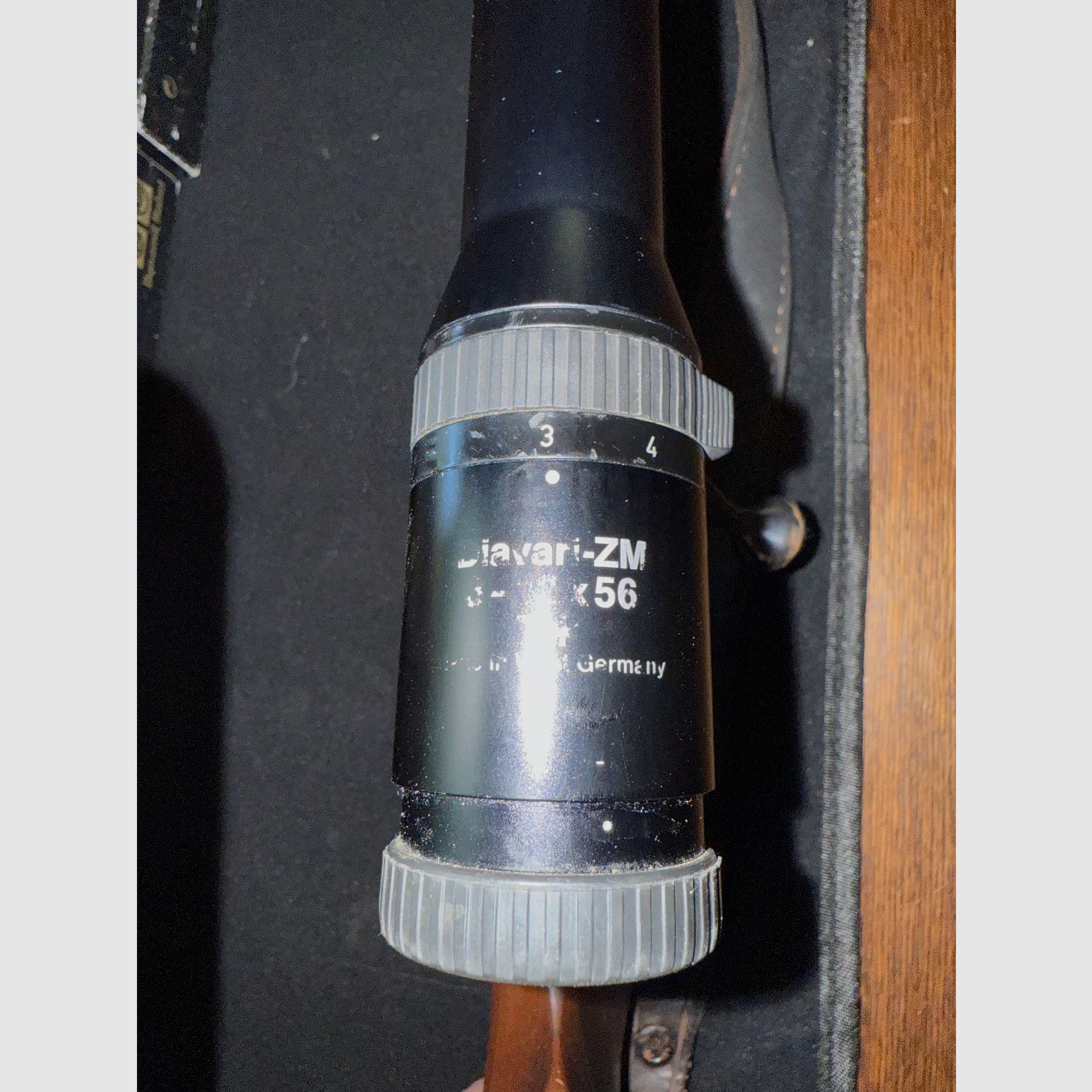 Voere 8x68S Zeiss Diavari ZM 3-12x56 T inkl. Munition