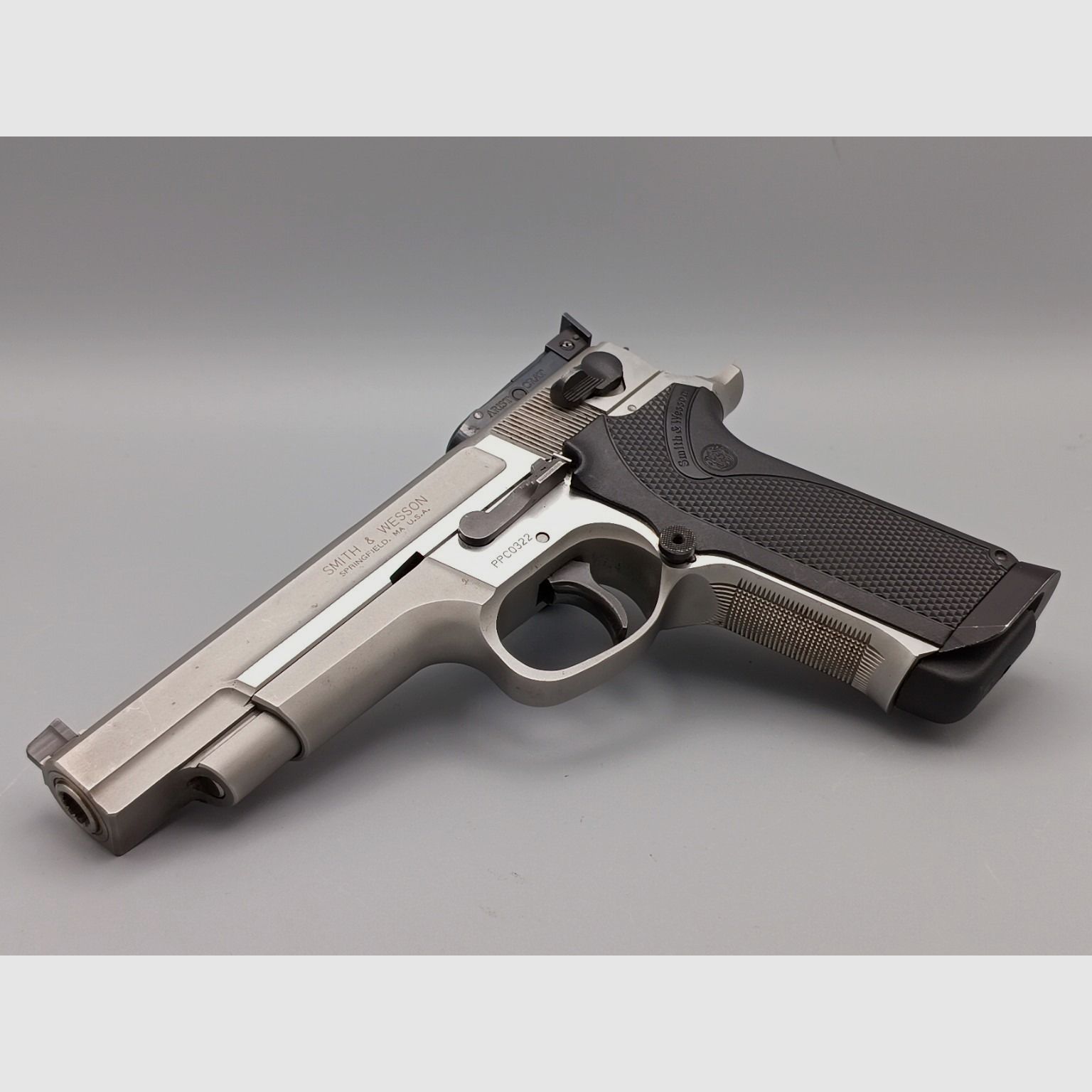 Smith & Wesson 5906 PPC Performance Center