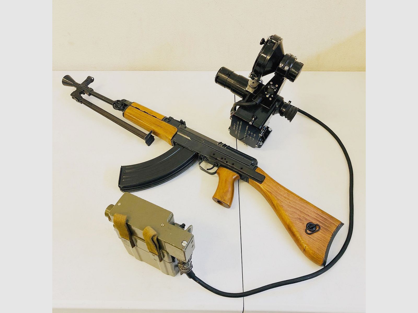 Original Samopal SA VZ.58 14x1 Meinungsverstärker in Blau-Grau  / Metrisch RH Rechtsgewinde / Flash Hider Mündungsfeuerdämpfer / ideal für CSA Sporter Carbine