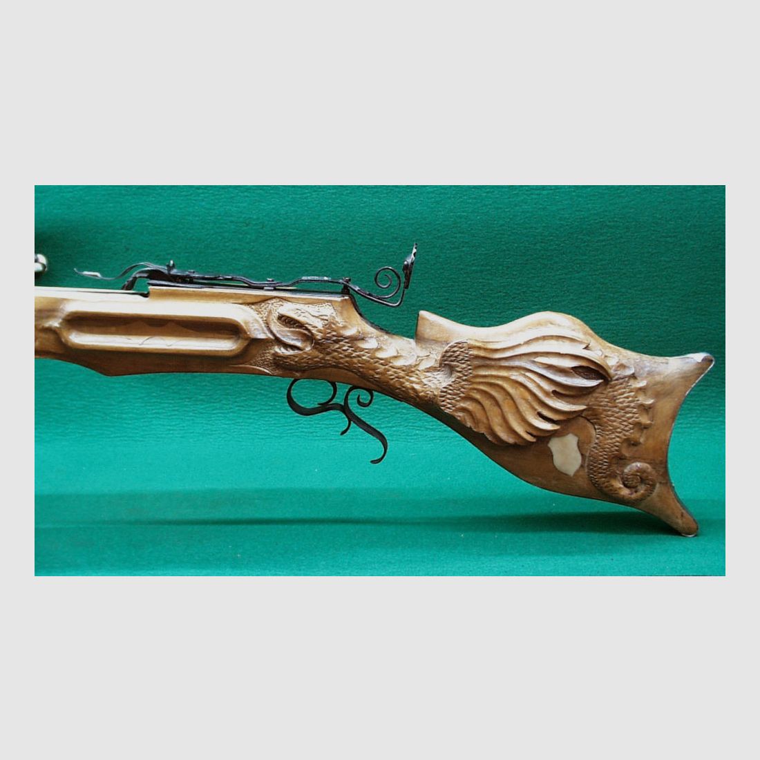 Custom Made	 Jagdarmbrust